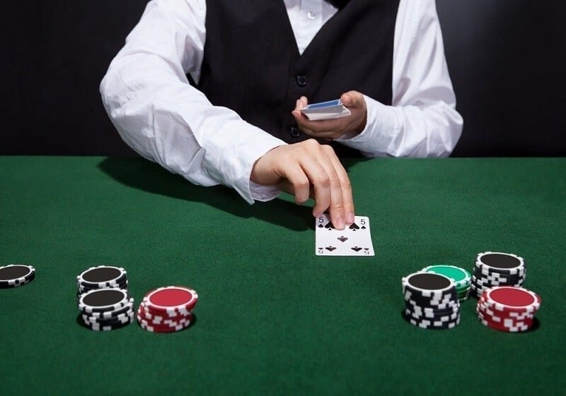 Live casino là người thật, chơi thật, không gian lận